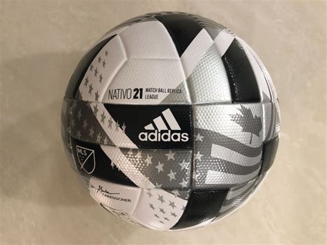 Adidas Size 5 Nativo21 MLS Match Replica Ball White / Red